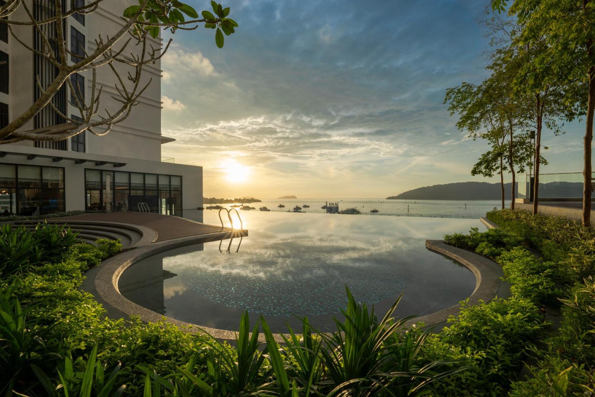 Citadines Waterfront Kota Kinabalu Hotel Buitenkant foto
